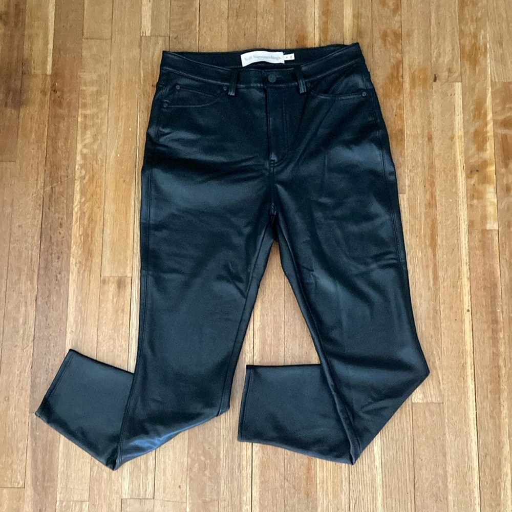 Soft Surroundings Pleather Faux Leather Polyurethane Black Pants Size 10